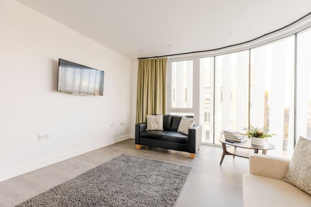 Vertigo Boutique Sleeps 4 London Kingston upon Thames  Bagian luar foto
